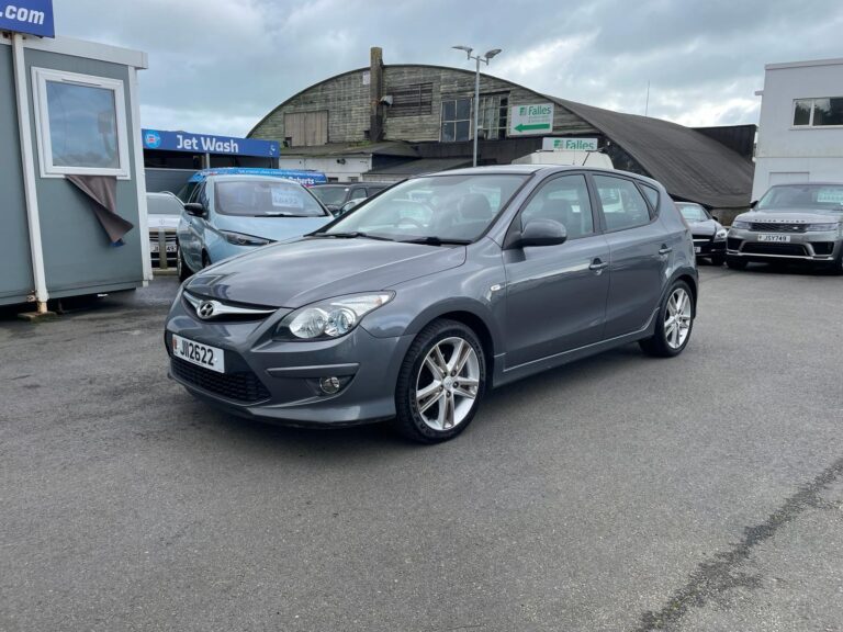 2010 HYUNDAI i30 PREMIUM 1.6 CRDI 5DR HATCHBACK**RECENT NEW CLUTCH FITTED**FSH**NICE EXAMPLE ONLY £4,995