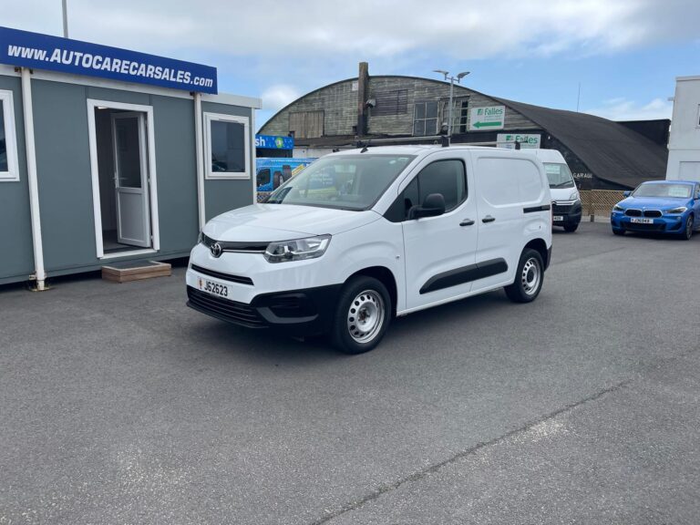 2023 TOYOTA PROACE CITY 1.5 D 100 L1 ACTIVE (6SP) THREE SEATER PANAL VAN**FULLY PLY-LINED**OUR PRICE £14995 PLUS GST