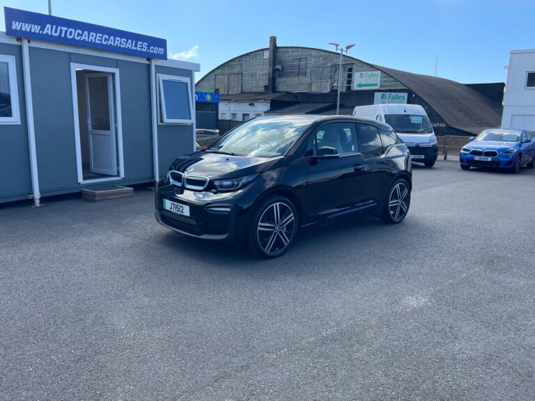 2022 BMW i3 120 Ah ( 170bhp ) LOFT EDITION**FULLY ELECTRIC 5DR**RANGE UP TO 218 MILES**COST NEW £34,750**ONLY 8400 MILES**OUR PRICE £16995