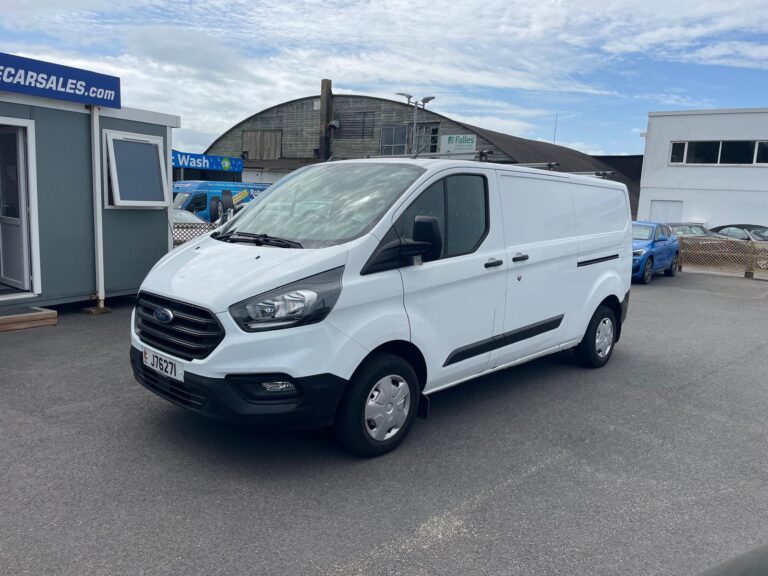 2020 FORD TRANSIT CUSTOM 2.0 EBL (105bhp) 300 LWB LEADER L/R PANELVAN**ONLY 15800 MILES**ONE OWNER**OUR PRICE £16995+GST