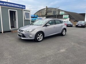 2011 FORD FOCUS ZETEC 2.0 TDCI 5DR AUTO DIESEL HATCHBACK**0NLY 19800 MILES**OUR PRICE £5995