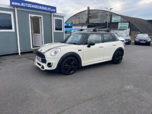 BLACK DEAL SAVE £2000**2016 MINI COOPER (D) 1.5 TDI (116bhp) JCW PACK AUTO 5DR HATCH**ONLY 35700 MILES**JUST SERVICED**NOW ONLY £9995