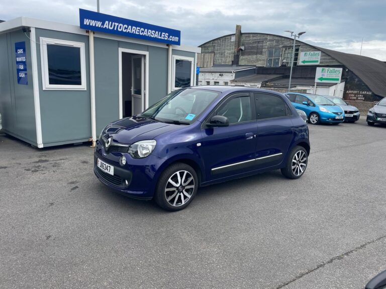2016 RENAULT TWINGO 0.9 SCe (70bhp) START/STOP ICONIC EDITION**ONLY 25800 MILES**LOW INSURANCE**OUR PRICE £6995