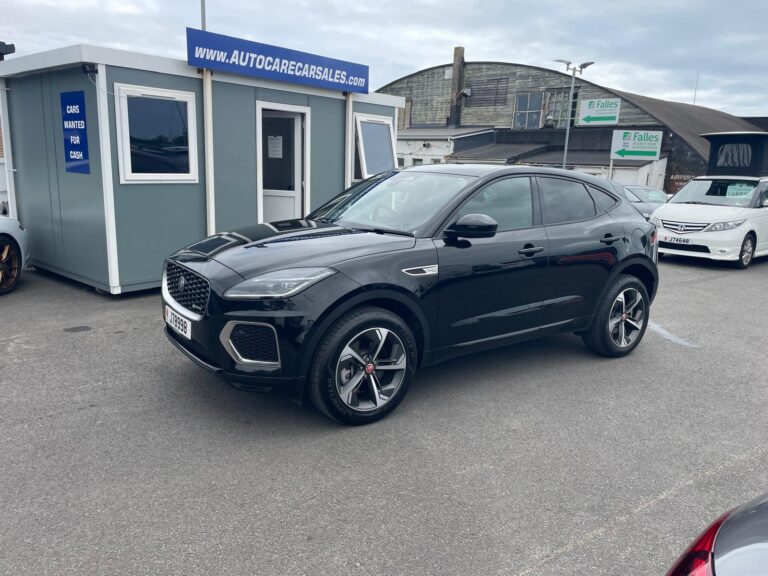 2023 JAGUAR E-PACE 1.5 P300E AWD R-DYNAMIC SE PHEV PLUG-IN HYBRID **ONLY 5200 MILES**MAIN DEALER SERVICE HISTORY**OUR PRICE £27995 