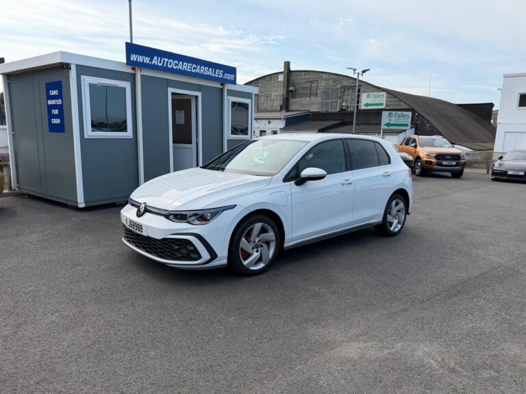2023 VOLKSWAGEN GOLF 1.4 TSI GTE (245bhp) 5DR PETROL/ELECTRIC PLUG-IN HYBRID**COST £39,305 NEW!! OUR PRICE £21995