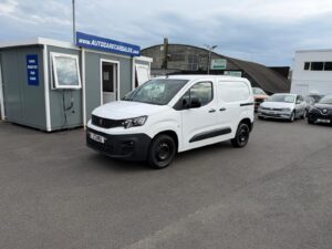 2022 PEUGEOT PARTNER 1.5 PROFESSIONAL PREMIUM BlueHDI 1000 PANEL VAN**FULLY PLY-LINED 3 FRONT SEATS**OUR PRICE £11995 + GST